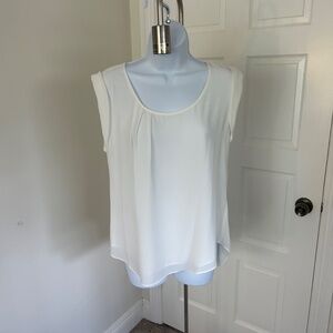 Size Medium Naked Zebra White Short Sleeve Blouse